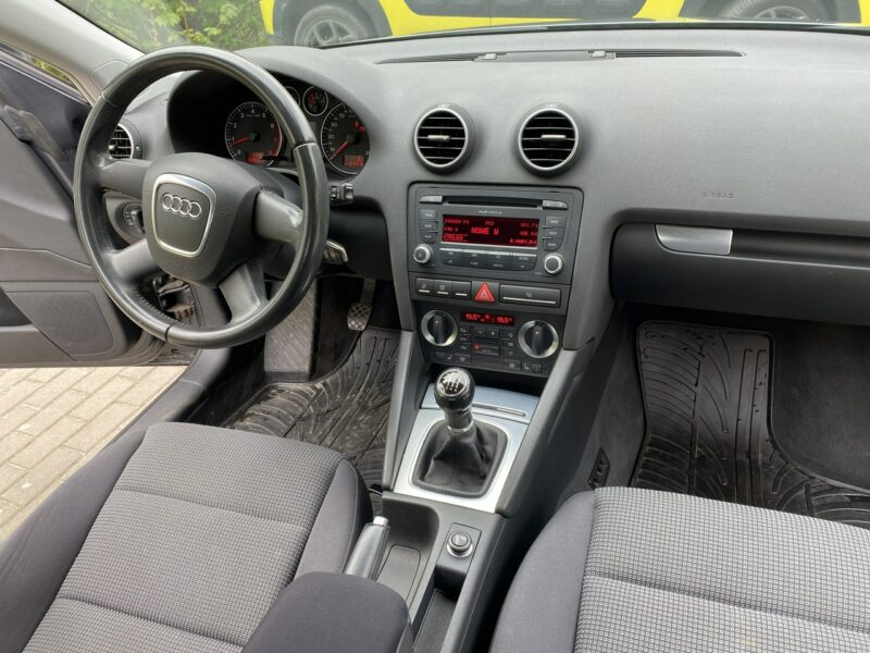Audi A3 1,4 T 125KM ,podgrz. fotele, klimatronik, isofix, czujniki parkowania 8P (2003-2012)
