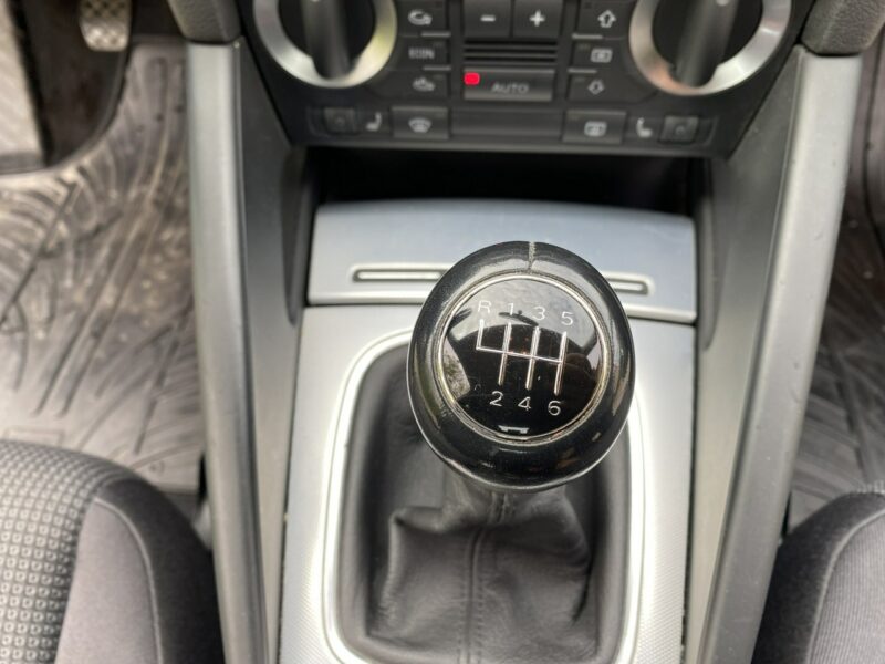 Audi A3 1,4 T 125KM ,podgrz. fotele, klimatronik, isofix, czujniki parkowania 8P (2003-2012)
