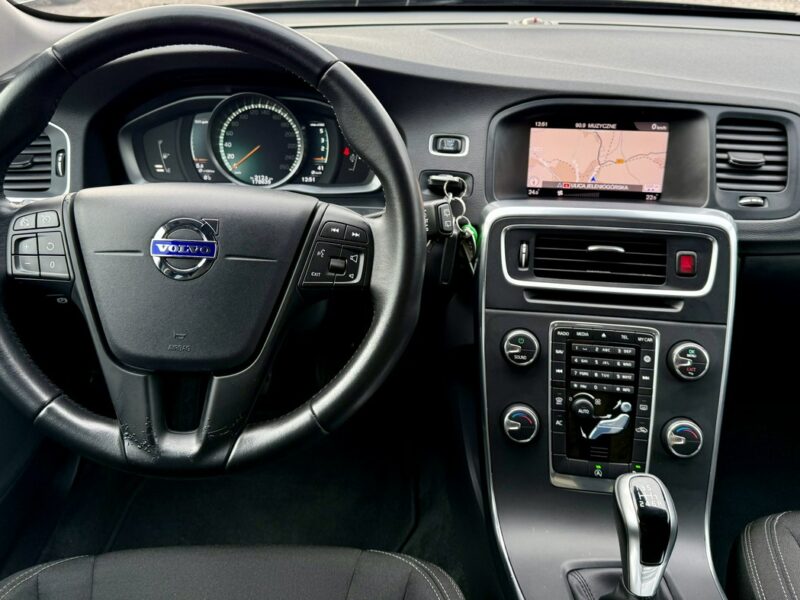 Volvo V60 D2,Led,Navi,Serwis ASO,Gwarancja I (2010-2018)