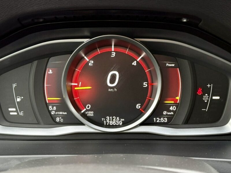 Volvo V60 D2,Led,Navi,Serwis ASO,Gwarancja I (2010-2018)