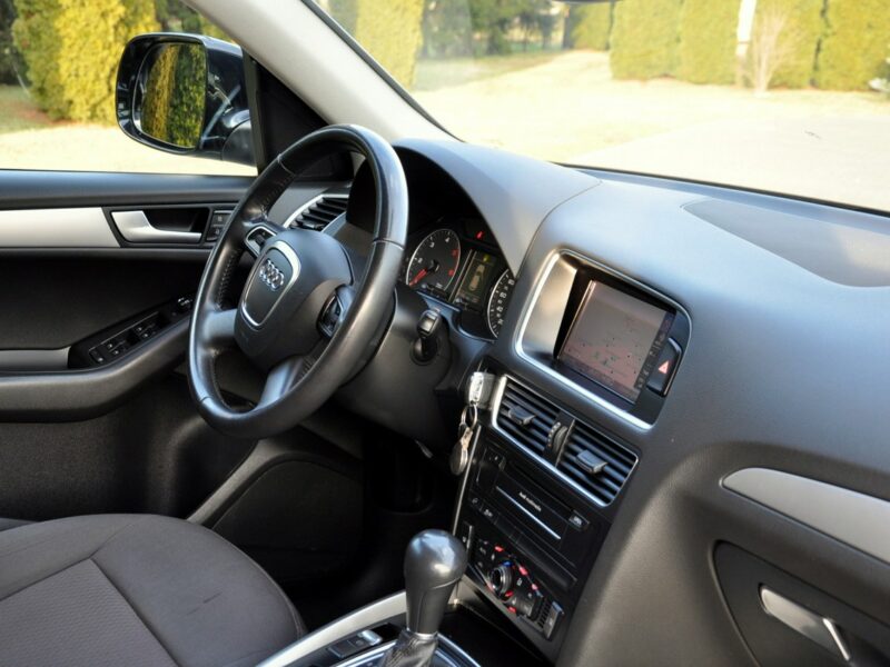 Audi Q5 2.0TDI(170KM)*Quattro*Navi*Xenon*Led*Parktronik*Chrom*Alu18"ASO Audi 8R (2008-)