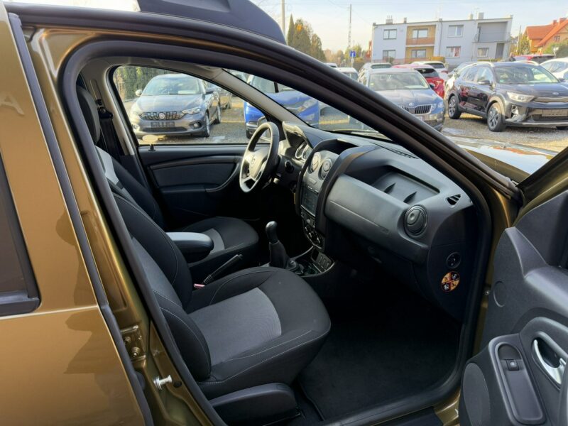 Dacia Duster 1,6 115KM Klimatyzacja Nawigacja Koła lato+zima I (2009-2017)