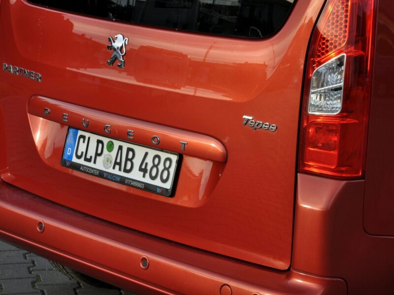 Peugeot Partner 1.6HDI(112KM)*Tepee*Klimatronik*Parktronik*Welur*Reling*I Wł*ASO II (2008-)