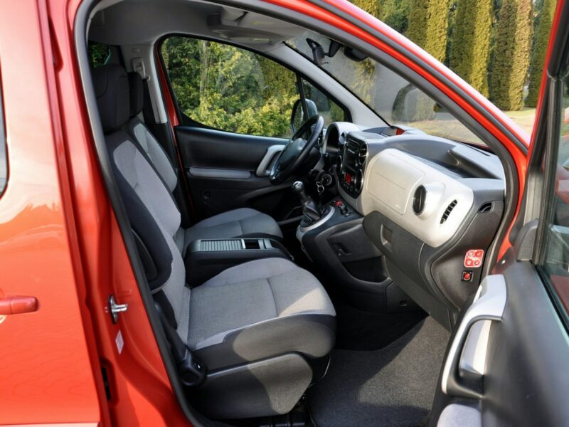 Peugeot Partner 1.6HDI(112KM)*Tepee*Klimatronik*Parktronik*Welur*Reling*I Wł*ASO II (2008-)