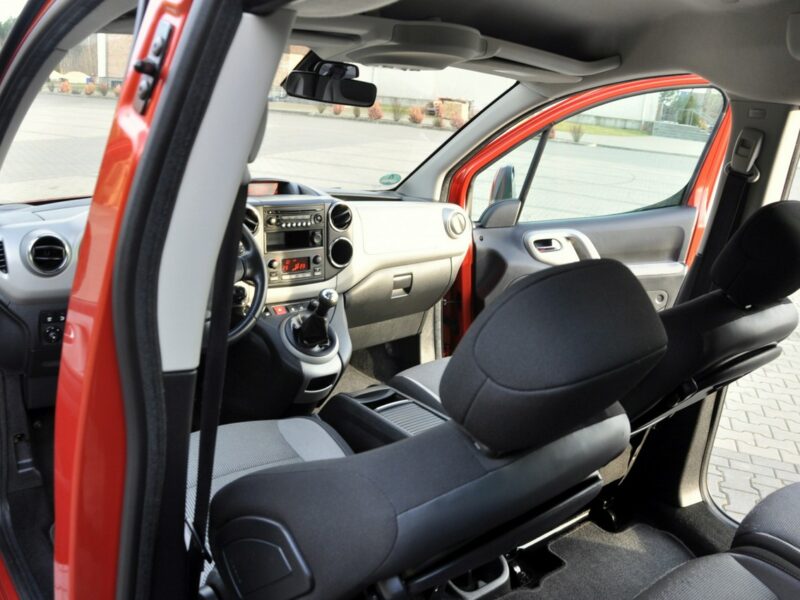 Peugeot Partner 1.6HDI(112KM)*Tepee*Klimatronik*Parktronik*Welur*Reling*I Wł*ASO II (2008-)