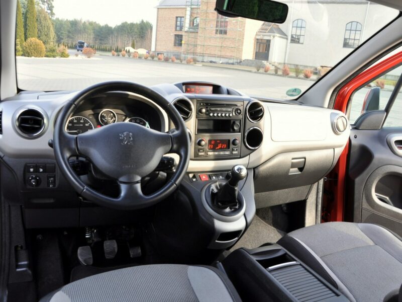 Peugeot Partner 1.6HDI(112KM)*Tepee*Klimatronik*Parktronik*Welur*Reling*I Wł*ASO II (2008-)