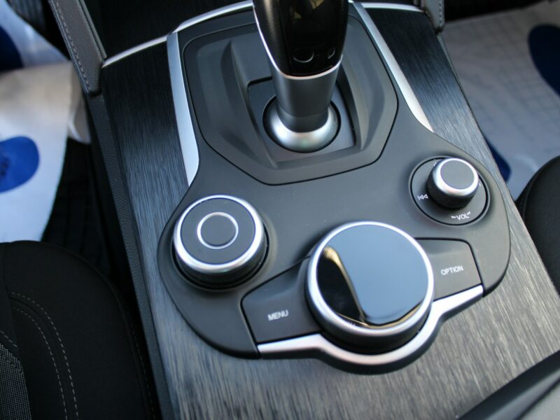 Alfa Romeo Stelvio F-VAT Q4 Kamera Gwarancja Salon Polska