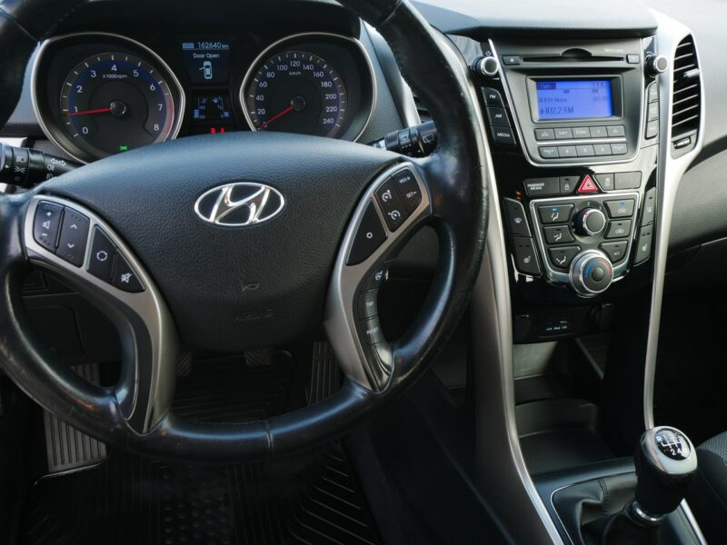 Hyundai i30 1.4 CVVT 100KM Comfort -Tempomat -Grzane fot -1 WŁ OD 6 LAT -Zobacz II (2012 - 2016)