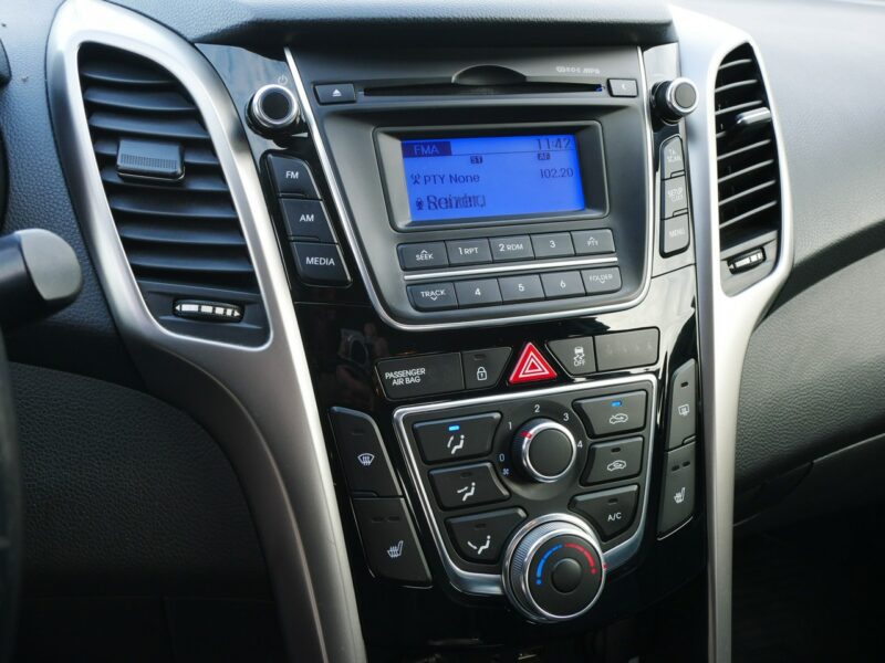 Hyundai i30 1.4 CVVT 100KM Comfort -Tempomat -Grzane fot -1 WŁ OD 6 LAT -Zobacz II (2012 - 2016)