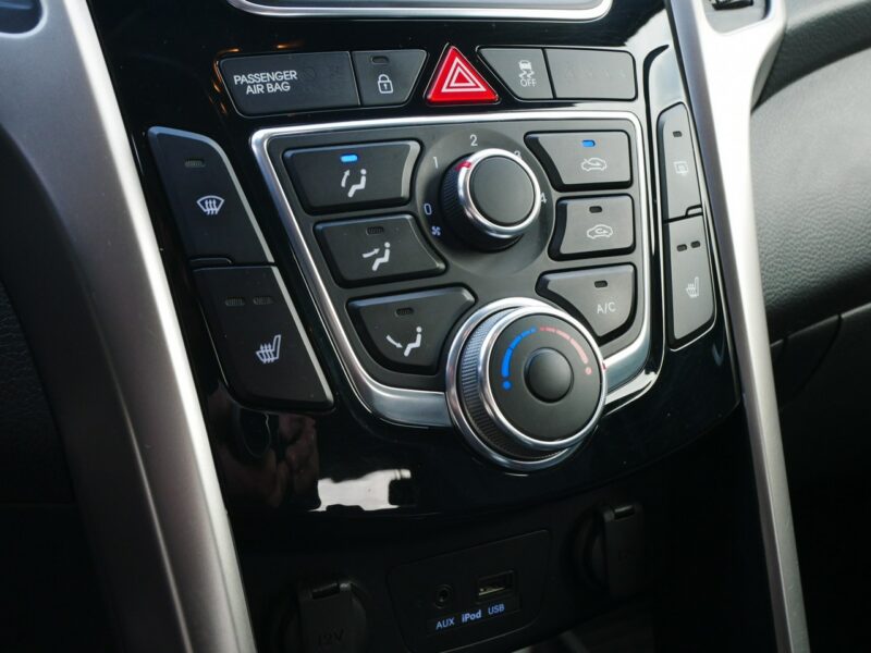 Hyundai i30 1.4 CVVT 100KM Comfort -Tempomat -Grzane fot -1 WŁ OD 6 LAT -Zobacz II (2012 - 2016)