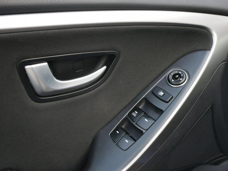 Hyundai i30 1.4 CVVT 100KM Comfort -Tempomat -Grzane fot -1 WŁ OD 6 LAT -Zobacz II (2012 - 2016)