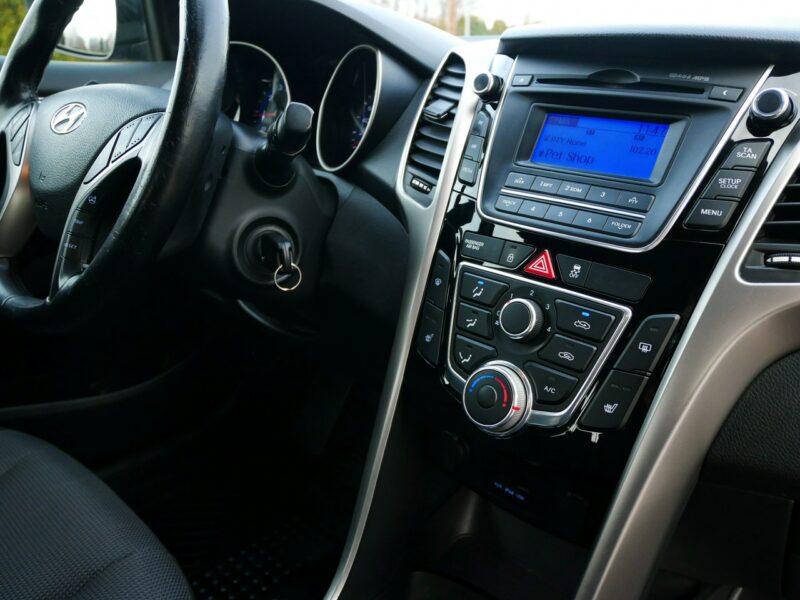 Hyundai i30 1.4 CVVT 100KM Comfort -Tempomat -Grzane fot -1 WŁ OD 6 LAT -Zobacz II (2012 - 2016)