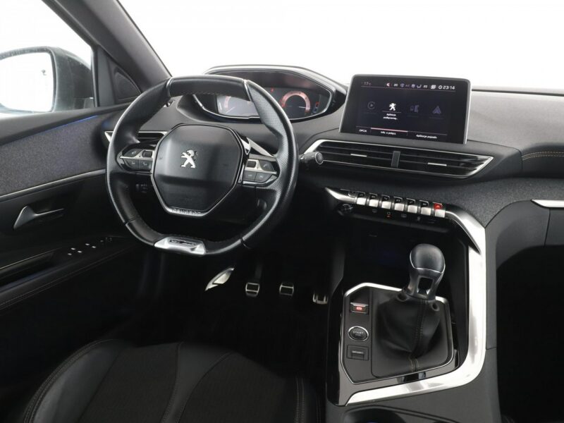 Peugeot 3008 GT-Line navi kamera virtual Bluetooth FullLED tempomat II (2016-)
