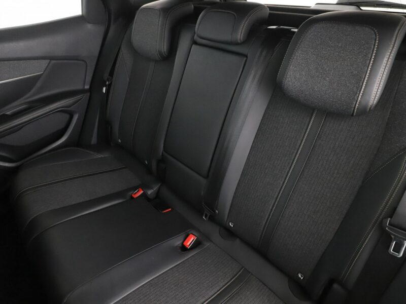 Peugeot 3008 GT-Line navi kamera virtual Bluetooth FullLED tempomat II (2016-)
