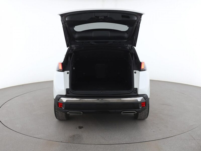 Peugeot 3008 GT-Line navi kamera virtual Bluetooth FullLED tempomat II (2016-)