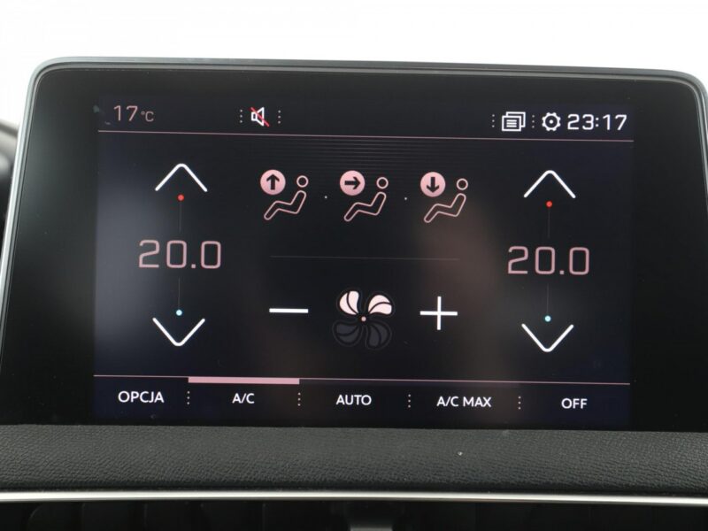 Peugeot 3008 GT-Line navi kamera virtual Bluetooth FullLED tempomat II (2016-)