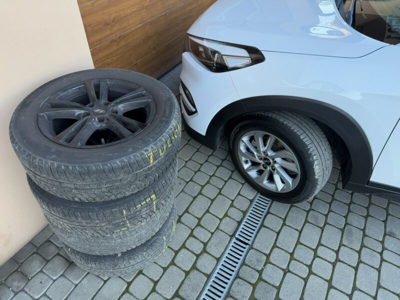 Hyundai Tucson 1,6 132KM Klima Navi Kamera 2xPDC Koła lato+zima III (2015-2020)
