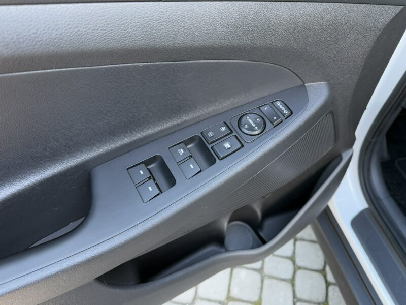 Hyundai Tucson 1,6 132KM Klima Navi Kamera 2xPDC Koła lato+zima III (2015-2020)