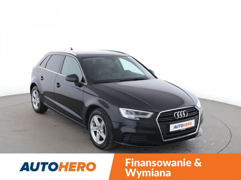 Audi A3 skóra navi grzane fotele Bluetooth climatronic LED PDC tempomat 8Y