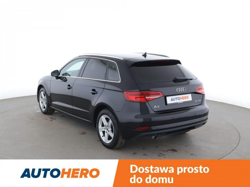 Audi A3 skóra navi grzane fotele Bluetooth climatronic LED PDC tempomat 8Y