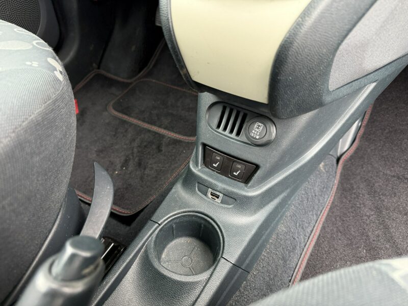 Ford KA 14r. 1.2 benzyna klima podg fotele szyba alufelgi II (2008-)
