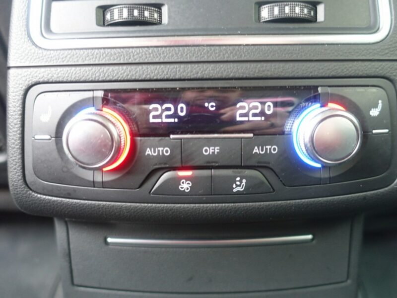 Audi A6 Oferta Prywatna * Automat * Sedan * Webasto z pilotem* Pełny Serwis C7 (2011-)