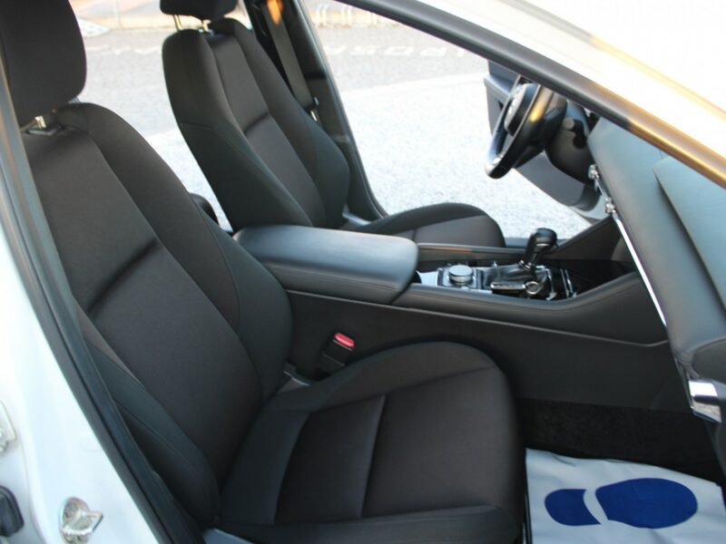 Mazda 3 2.0 mHEV Kanjo automat F-vat Kamera Gwarancja IV (2019-)