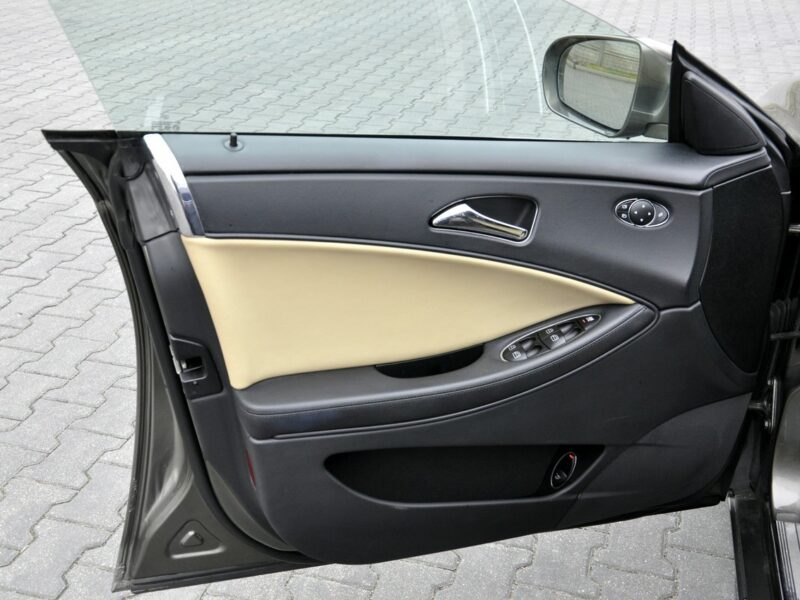 Mercedes CLS 350 3,5V6 292KM Avantgarde/Navi/KremoweSkóry/Alufegi/Xenon/ C219 (2004-2010)