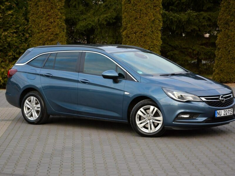 Opel Astra Xenon Ledy Duża Navi Klimatronic Grz. kierownica As. Pasa 2xParktr. K (2015-2021)