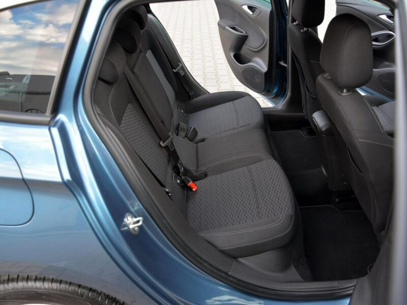 Opel Astra Xenon Ledy Duża Navi Klimatronic Grz. kierownica As. Pasa 2xParktr. K (2015-2021)