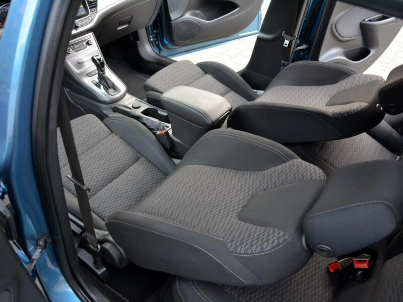 Opel Astra Xenon Ledy Duża Navi Klimatronic Grz. kierownica As. Pasa 2xParktr. K (2015-2021)