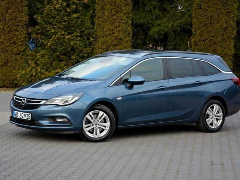 Opel Astra Xenon Ledy Duża Navi Klimatronic Grz. kierownica As. Pasa 2xParktr. K (2015-2021)