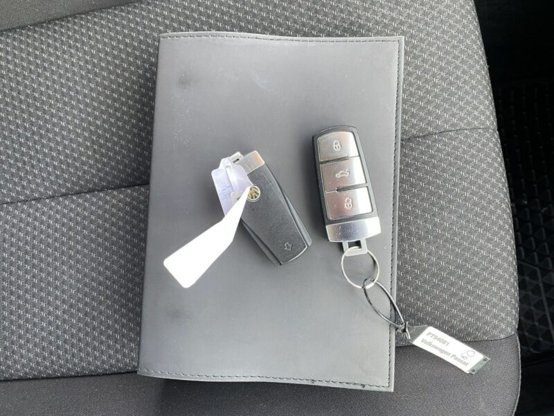 Volkswagen Passat 1,4b, CLIMAtic, podgrzewane fotele, nowe opony wielosezenowe B6 (2005-2010)