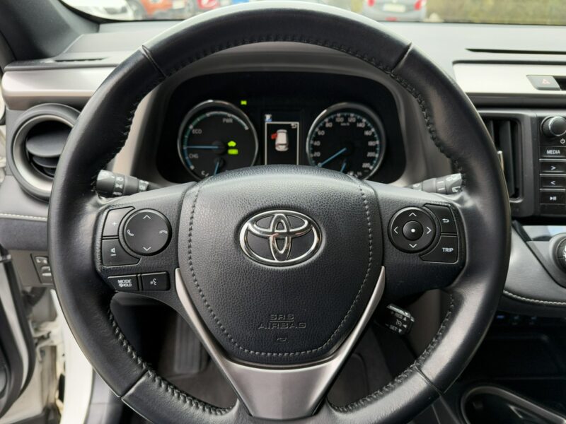 Toyota RAV-4 2,5 Hybrid 155KM Navi Klima 2xPDC Kamera Xenony IV (2012-)