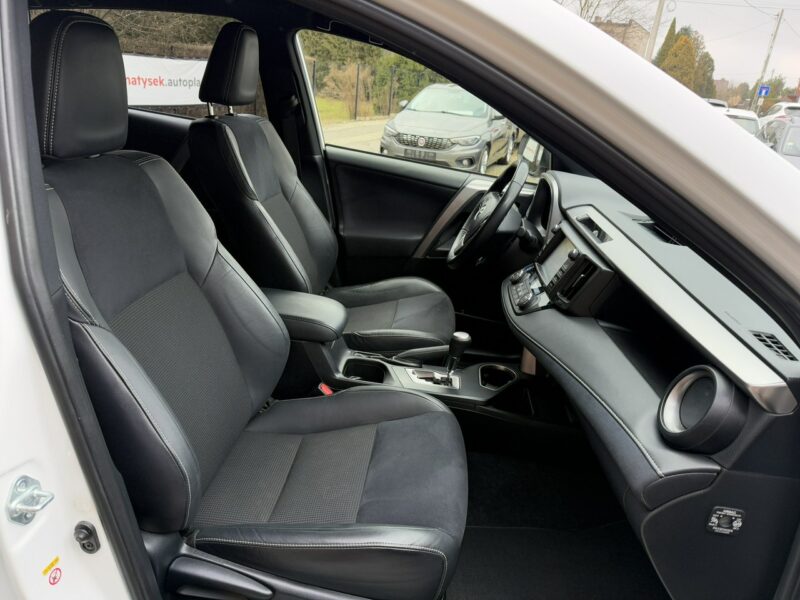 Toyota RAV-4 2,5 Hybrid 155KM Navi Klima 2xPDC Kamera Xenony IV (2012-)