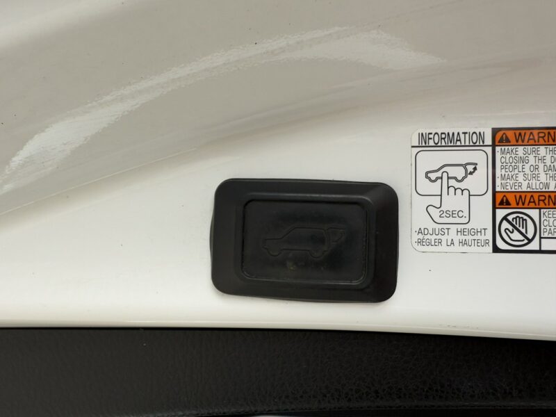 Toyota RAV-4 2,5 Hybrid 155KM Navi Klima 2xPDC Kamera Xenony IV (2012-)