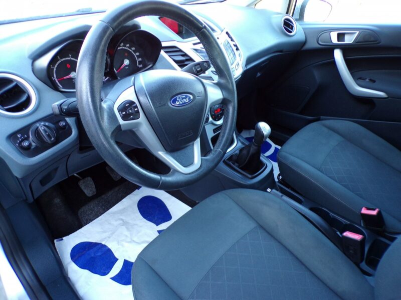 Ford Fiesta Klimatyzacja /Gwarancja /1,2 /82KM /2012r Mk7 (2008-)