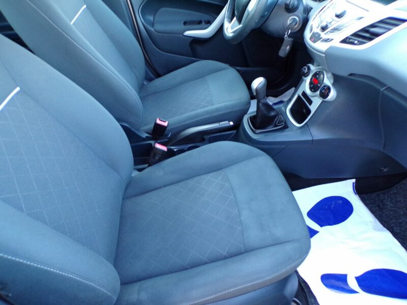 Ford Fiesta Klimatyzacja /Gwarancja /1,2 /82KM /2012r Mk7 (2008-)