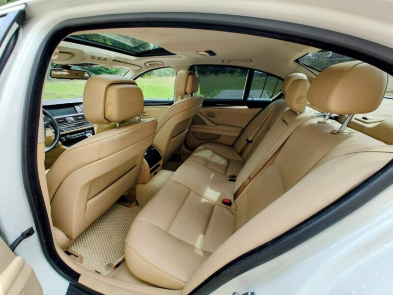 BMW 518