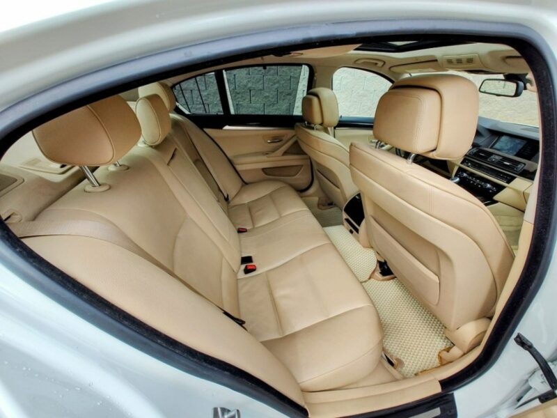 BMW 518