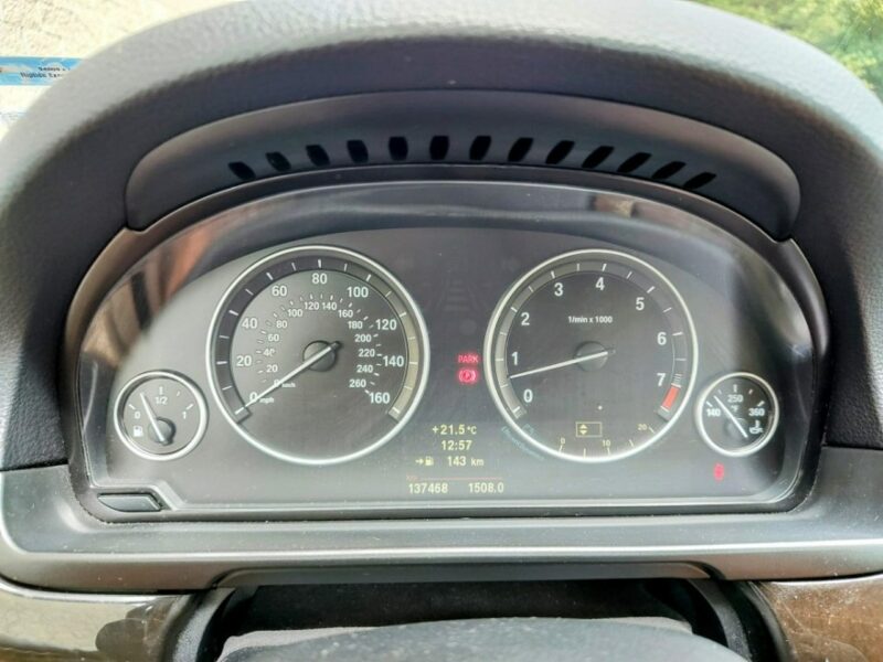BMW 518