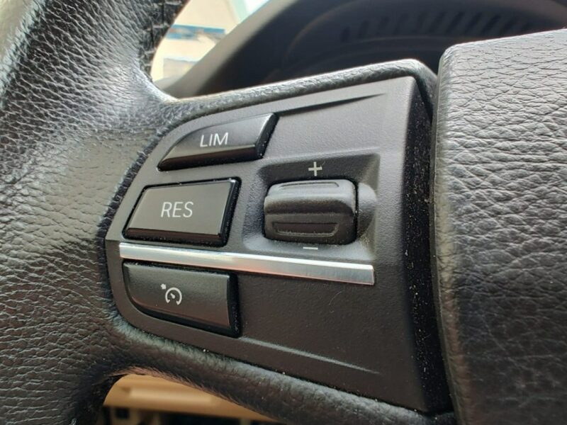 BMW 518