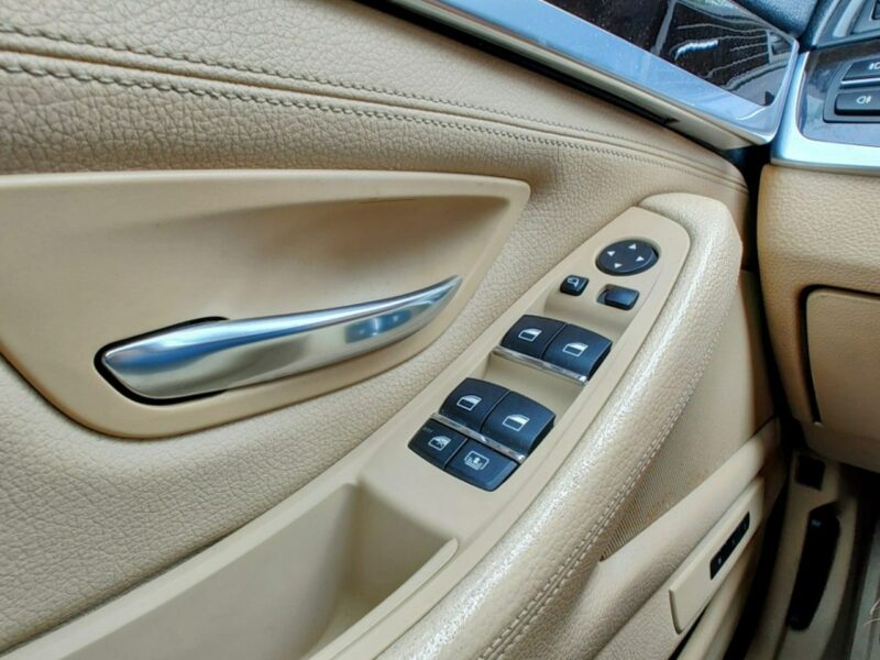 BMW 518