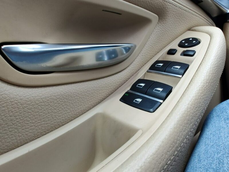 BMW 518
