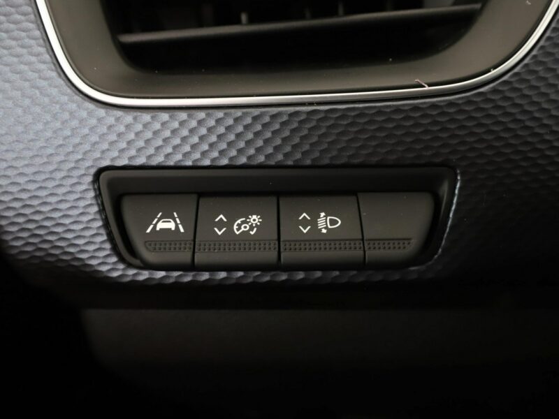 Renault Arkana niski przebieg automat mHEV kamera navi Bluetooth FullLED tempomat