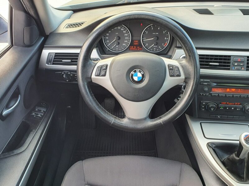 BMW 320 2.0i 150KM # Climatronic # 2x PDC # Szyber # Xenon # Super Stan !!! E90E91E92E93(2005-2012)