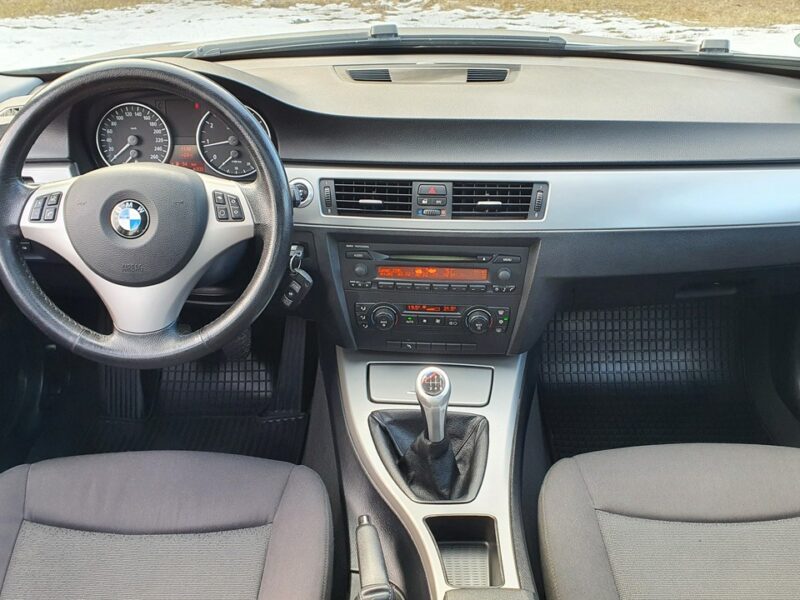 BMW 320 2.0i 150KM # Climatronic # 2x PDC # Szyber # Xenon # Super Stan !!! E90E91E92E93(2005-2012)