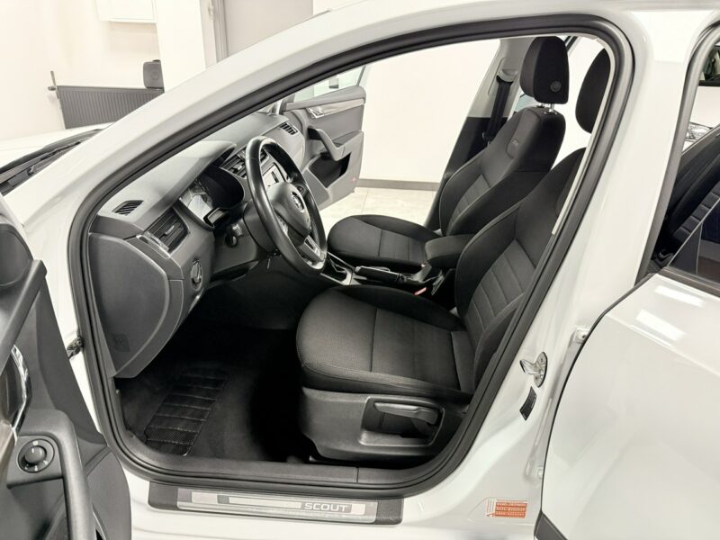 Škoda Octavia SCOUT 2.0 TDI 184KM*DSG*4x4*AppleCar*Bi-Xenon*Duża Navi*Tempomat*Black III (2013-)