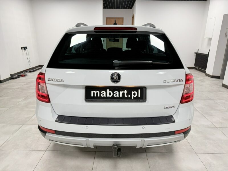 Škoda Octavia SCOUT 2.0 TDI 184KM*DSG*4x4*AppleCar*Bi-Xenon*Duża Navi*Tempomat*Black III (2013-)
