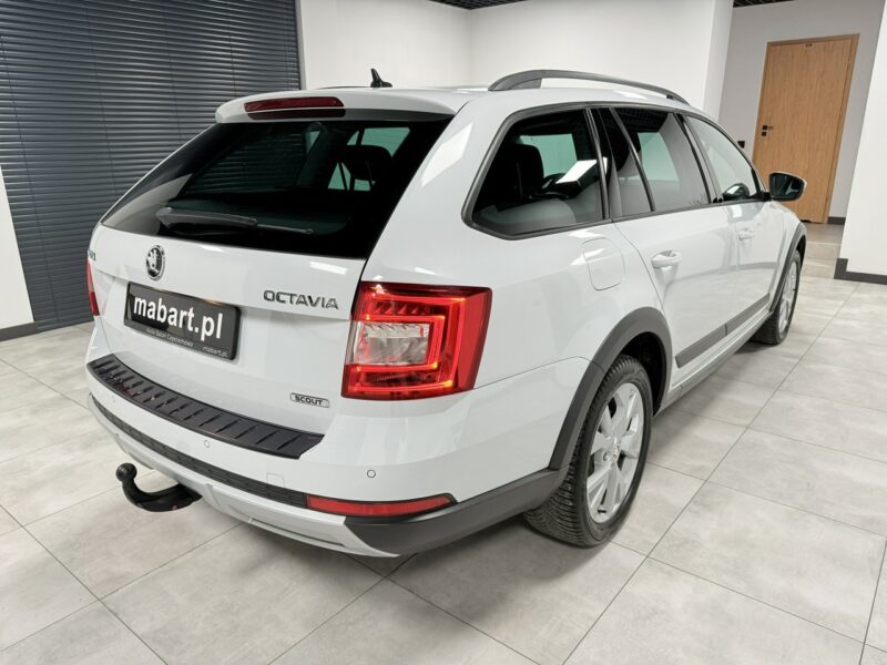 Škoda Octavia SCOUT 2.0 TDI 184KM*DSG*4x4*AppleCar*Bi-Xenon*Duża Navi*Tempomat*Black III (2013-)